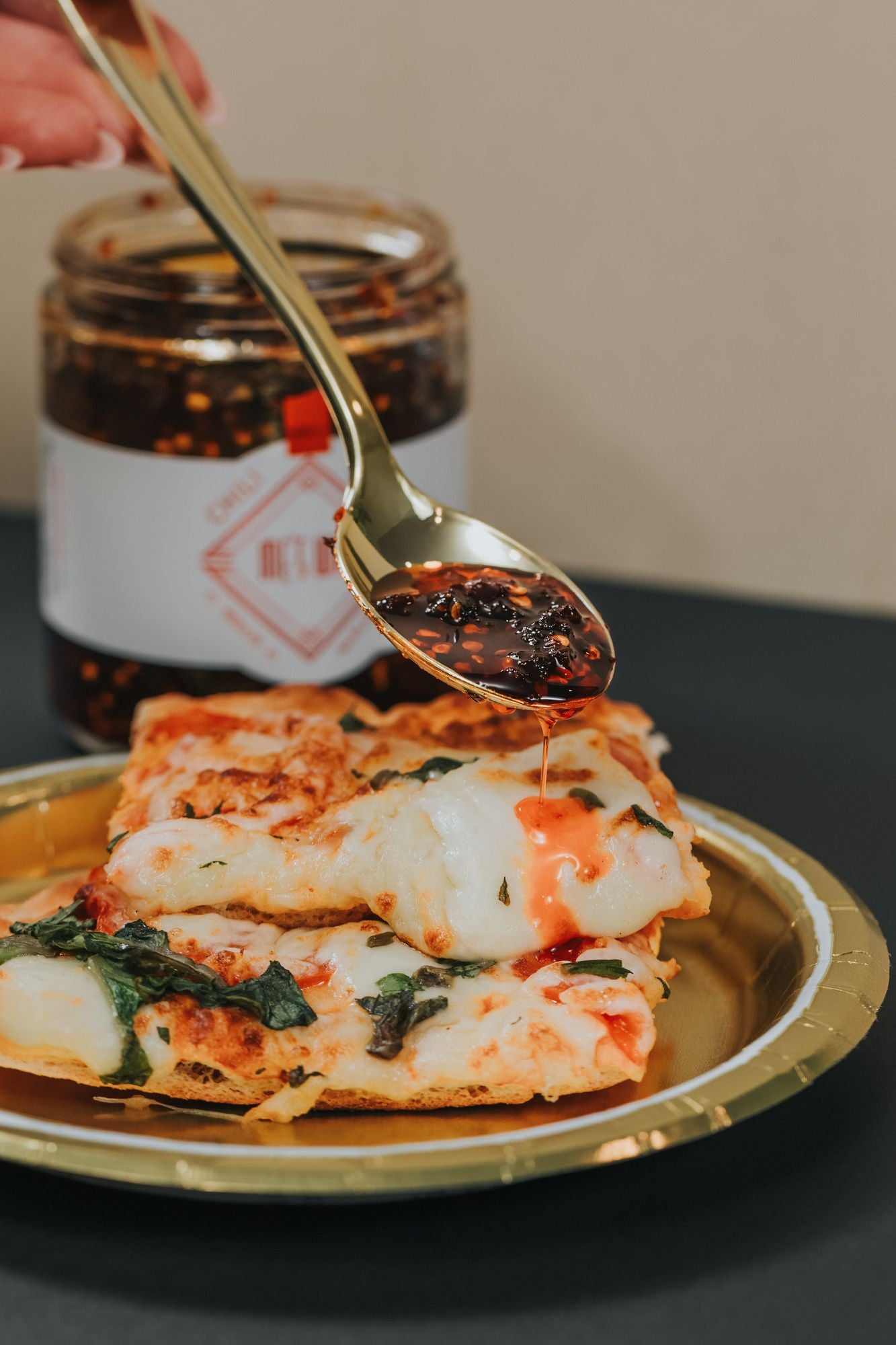 Me's Way-Handcrafted Traditional Vietnamese Chili Sauce-16oz Classic - JM Variety Store