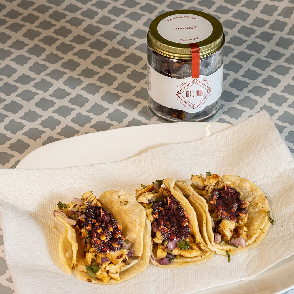 Me's Way-Handcrafted Traditional Vietnamese Chili Sauce-16oz Classic - JM Variety Store